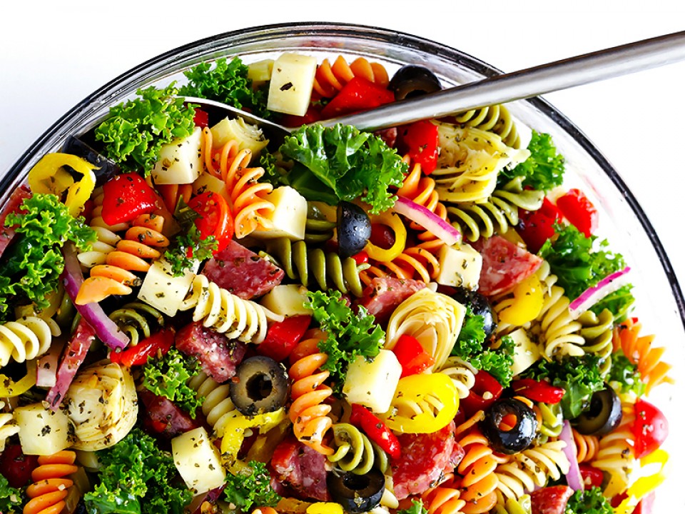 wfp-rainbow-anti-pasta-salad